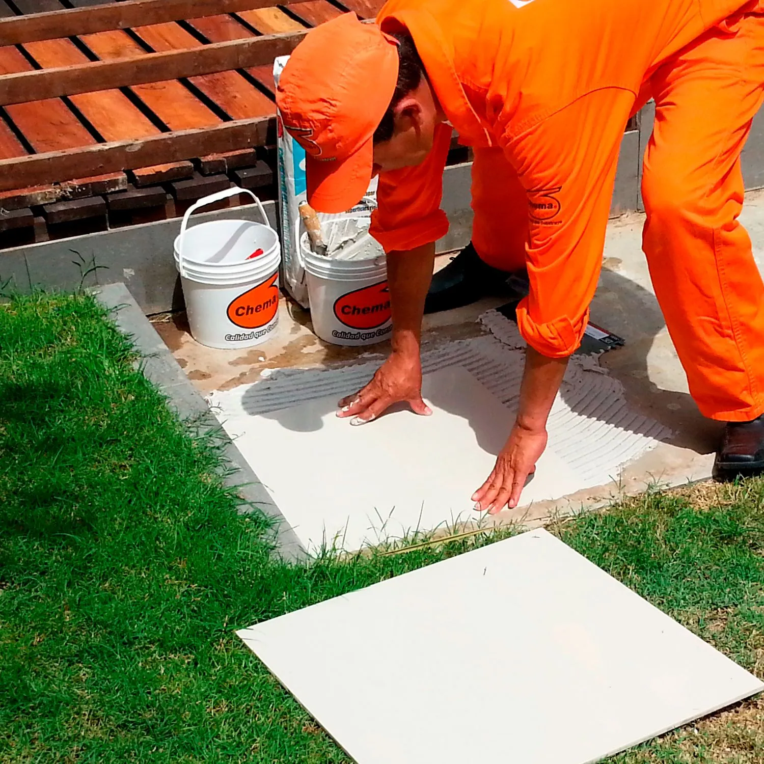 pegamento para cerámicas o porcelanatos chema blanco flexible 25kg pegamento para cerámicas o porcelanatos chema blanco flexible 25kg